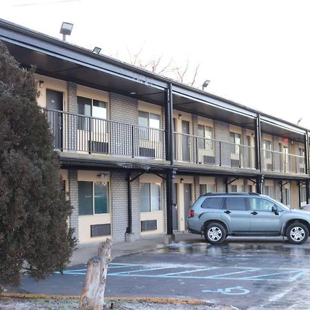 Travelodge By Wyndham Livonia Canton Novi Detroit Area Luaran gambar