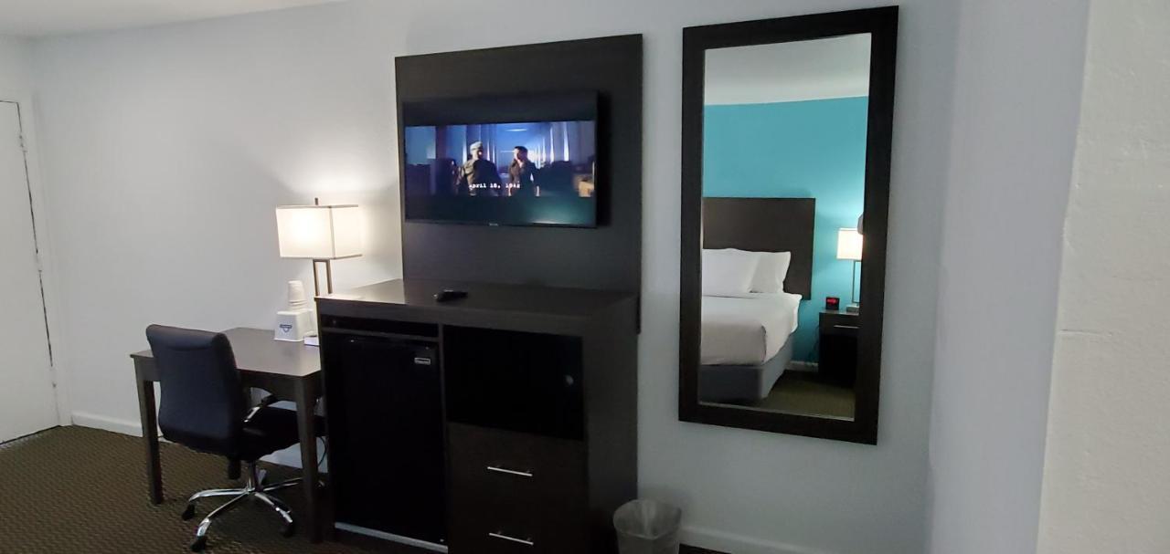 Travelodge By Wyndham Livonia Canton Novi Detroit Area Luaran gambar