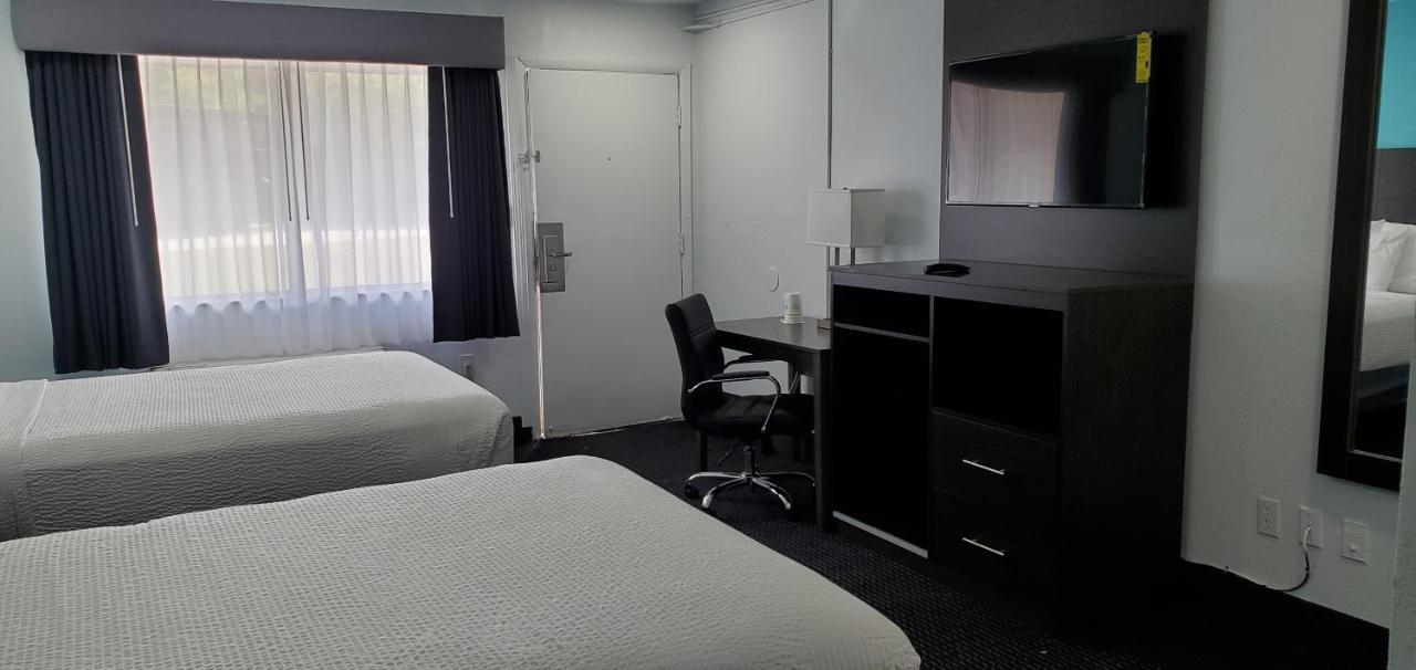Travelodge By Wyndham Livonia Canton Novi Detroit Area Luaran gambar