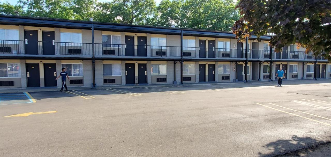 Travelodge By Wyndham Livonia Canton Novi Detroit Area Luaran gambar