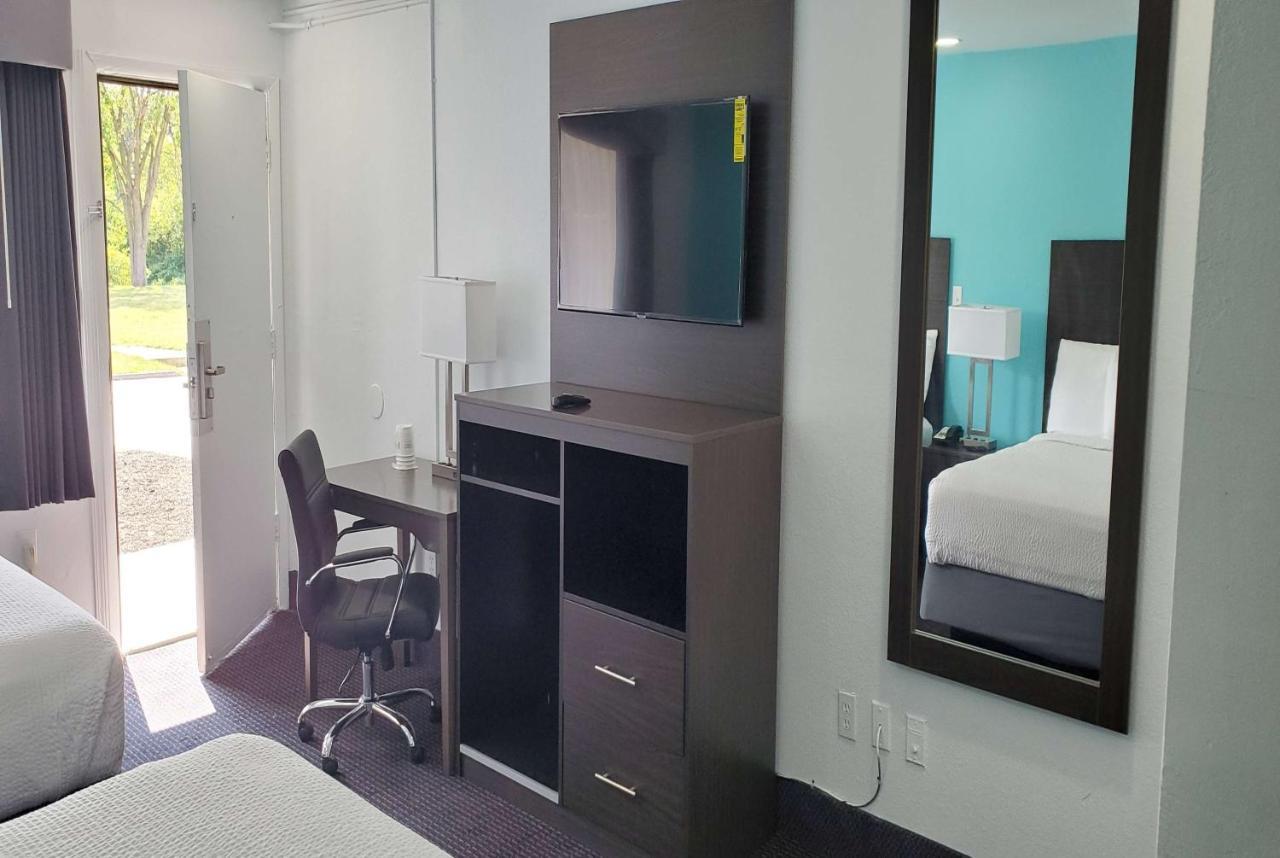 Travelodge By Wyndham Livonia Canton Novi Detroit Area Luaran gambar