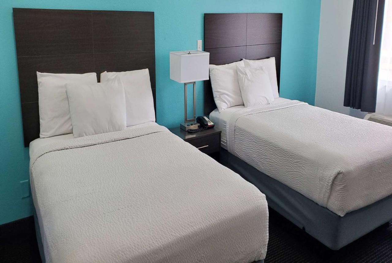 Travelodge By Wyndham Livonia Canton Novi Detroit Area Luaran gambar